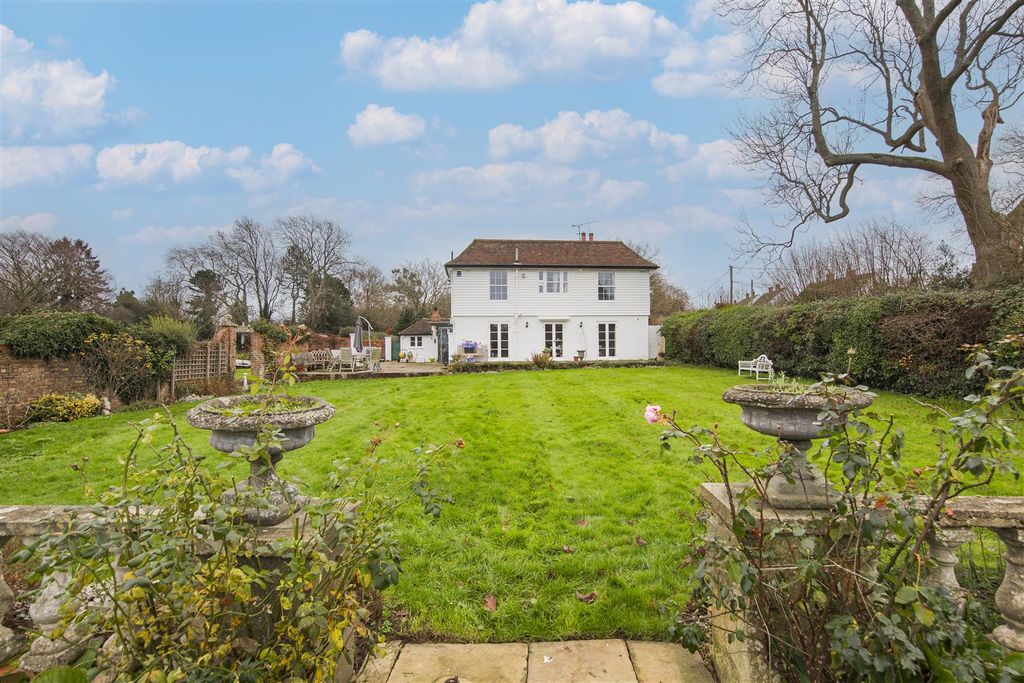 Property photo 2 of 89 Side Aspect