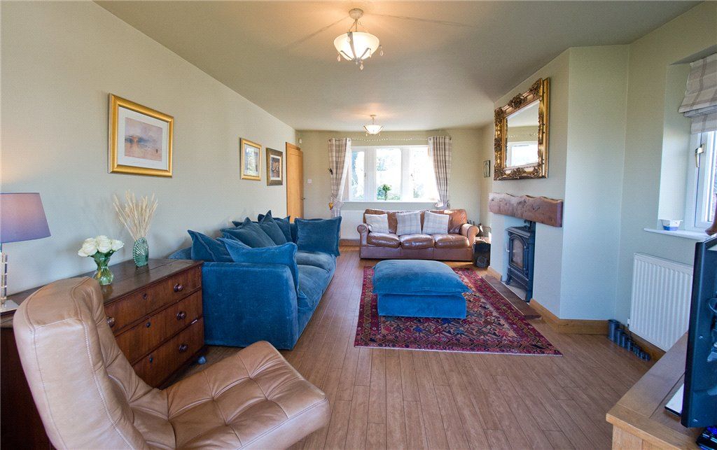 Property photo 2 of 29 Living Room