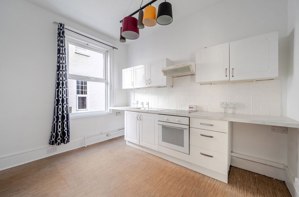 Property photo 2 of 15 1537251-14-1A1535...