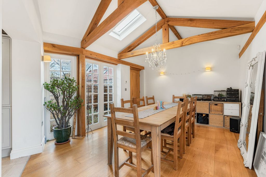 Property photo 3 of 25 Picture No. 03