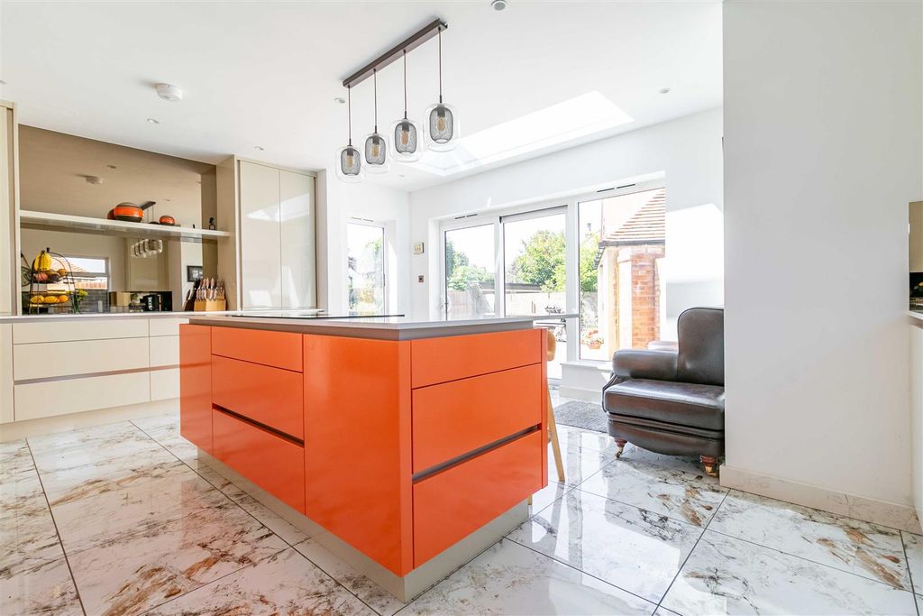 Property photo 3 of 24 Rectrory-07.Jpg