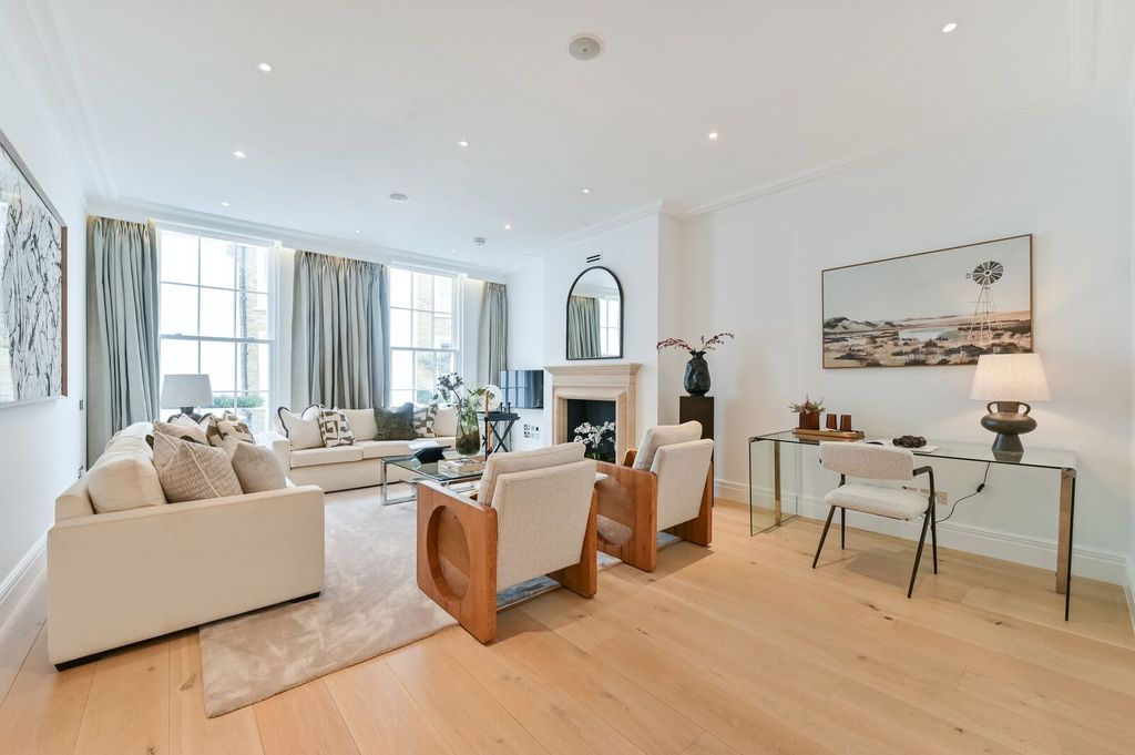 Property photo 1 of 65