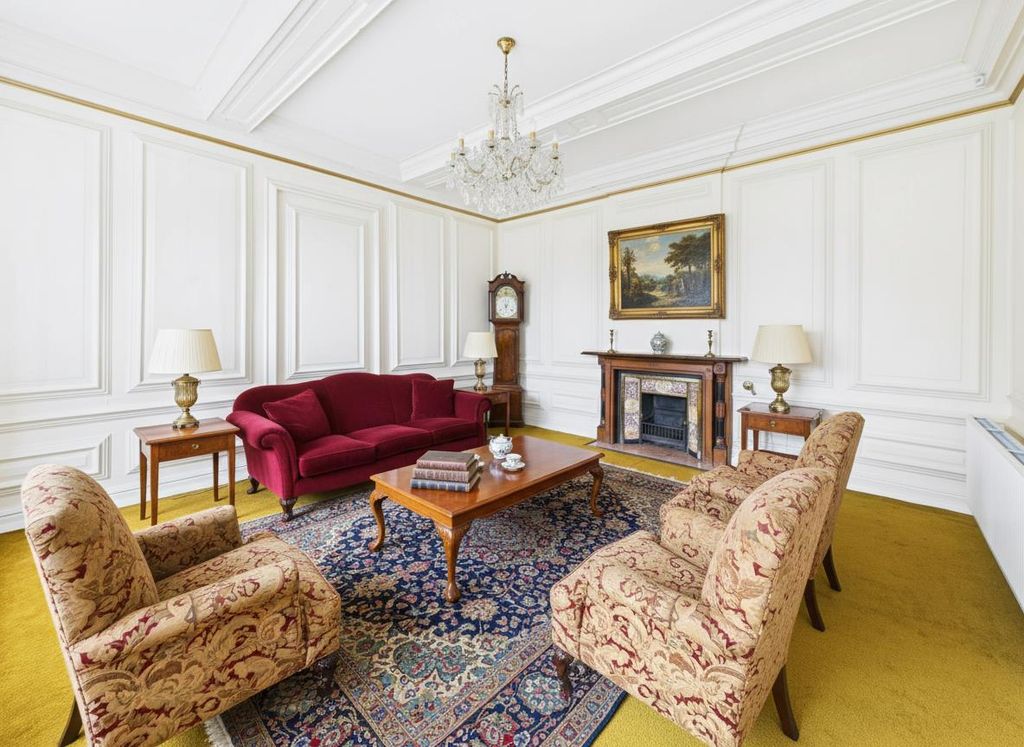 Property photo 3 of 39 Cam04720G0-Pr0163-Still016-001.Jpg