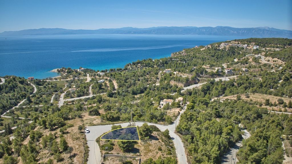 Property photo 3 of 21