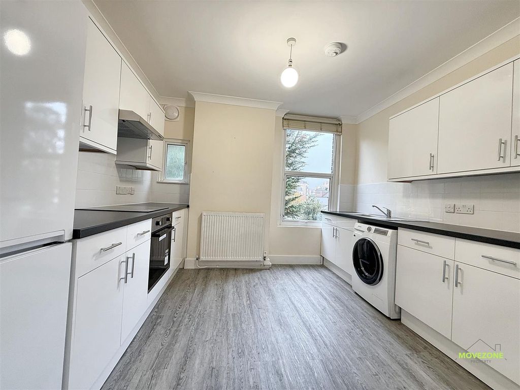 Property photo 2 of 8 Img_1982.Jpg