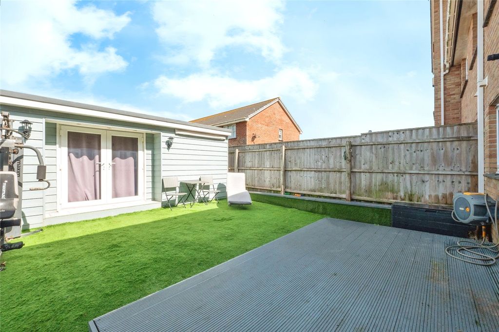 Property photo 2 of 30 Picture No. 41