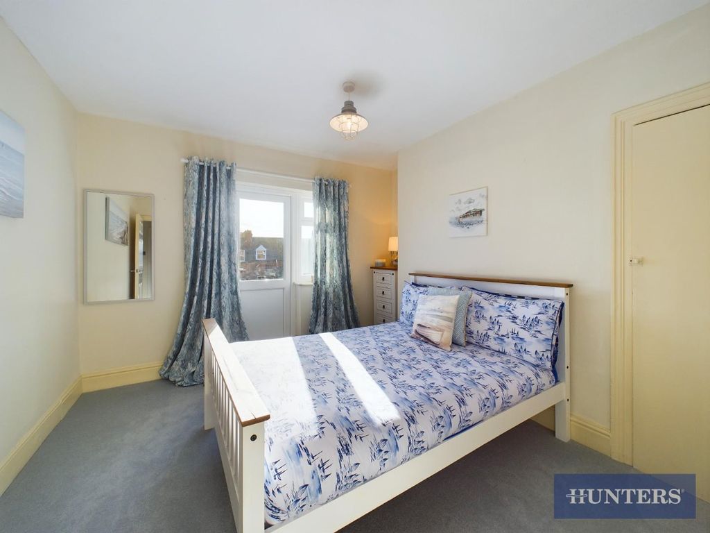 Rutland Street, Filey YO14, 2 bed flat for sale, £105,000 | PrimeLocation
