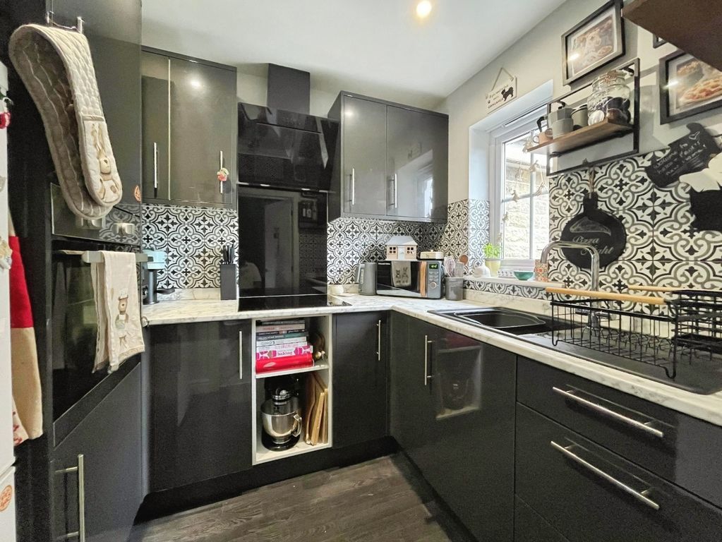 Additional image 6 of 1 bed flat for saleLonglands Idle, Bradford BD10