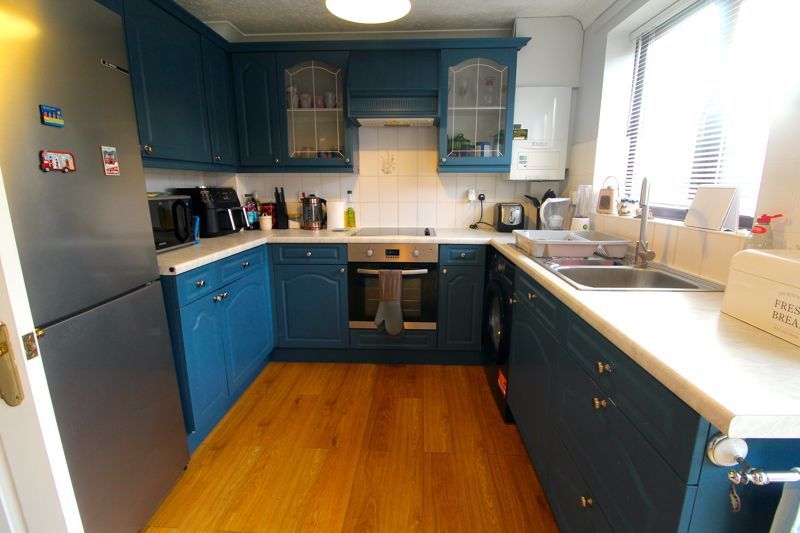 Property photo 3 of 13 Kitchen/Diner