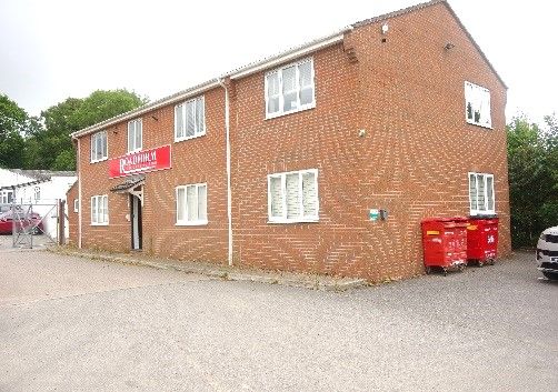 Property photo 1 of 2