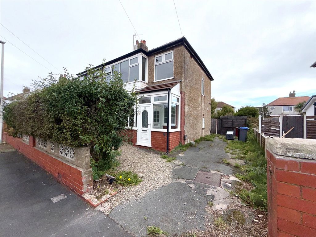 Property photo 1 of 10 Picture No. 02