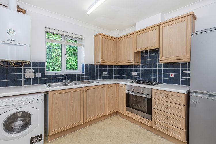 Property photo 3 of 10 300198