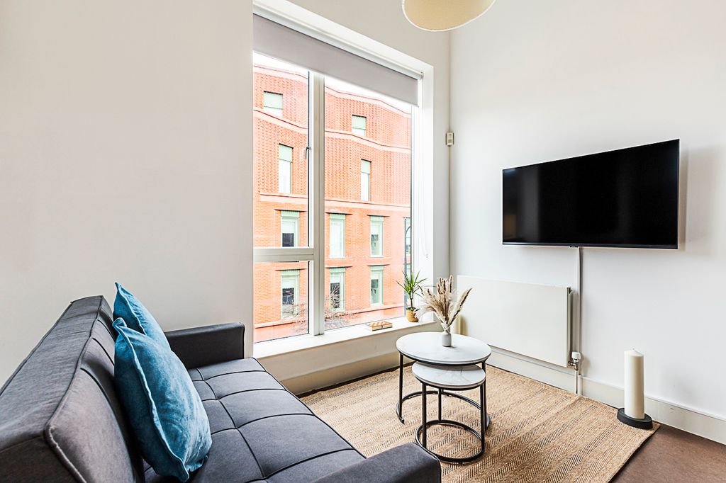 Property photo 1 of 26