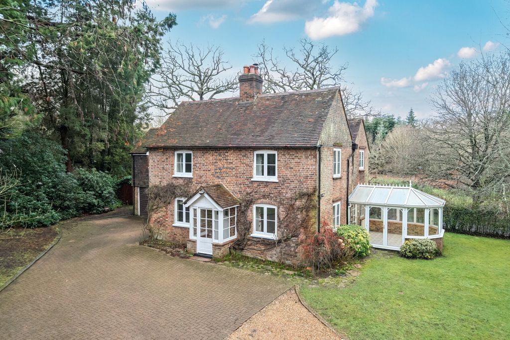 Property photo 1 of 29 1405333-1-697A19c...