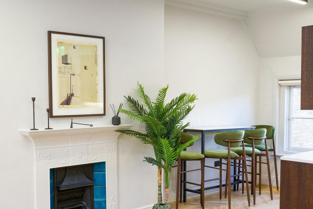 Property photo 3 of 10 9.Png