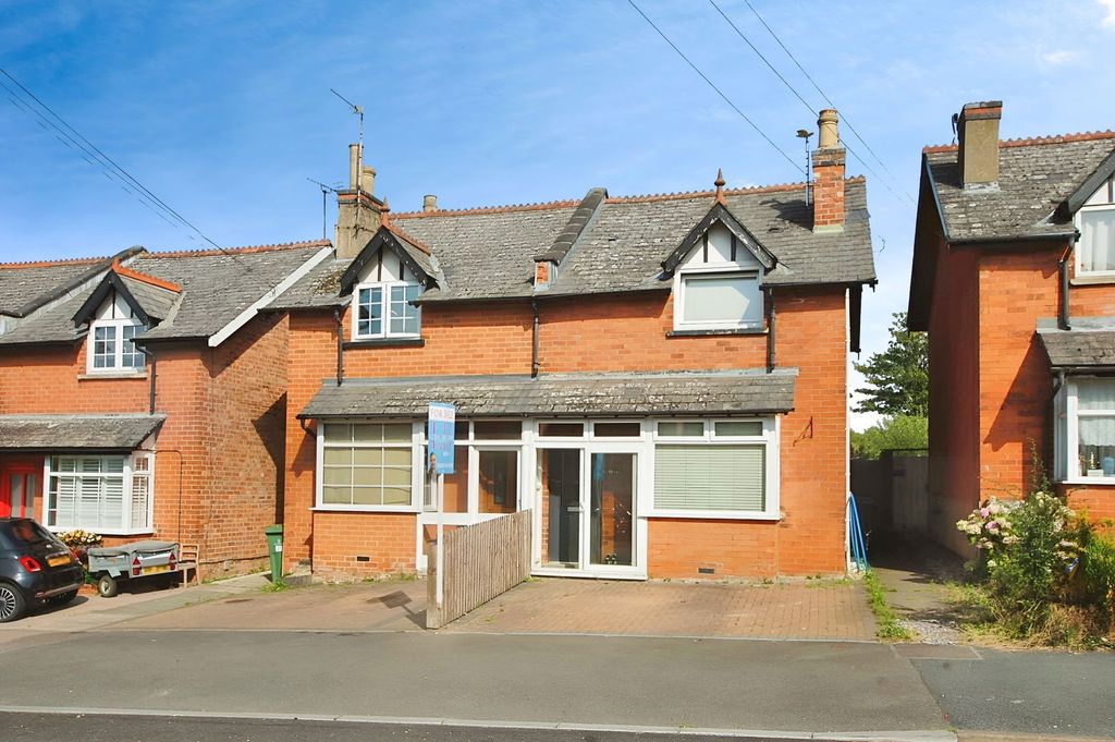 Property photo 1 of 20