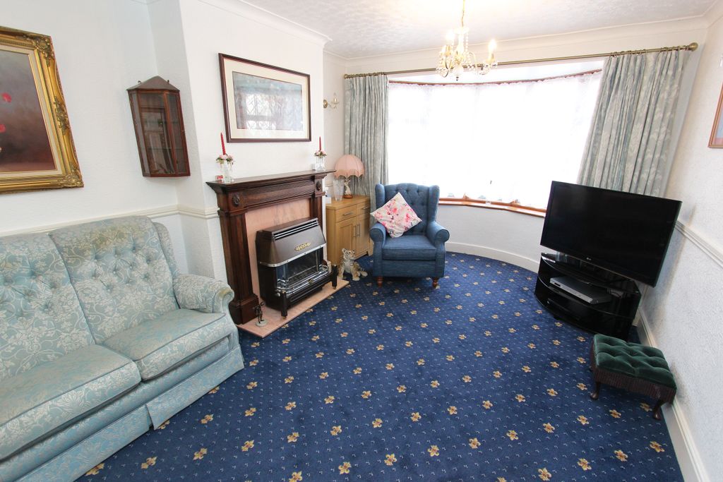 Property photo 3 of 19 Img_7880A