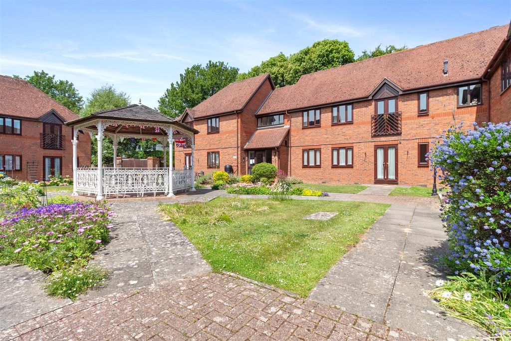Property photo 1 of 15 The Courtyard, 29-012.Jpg