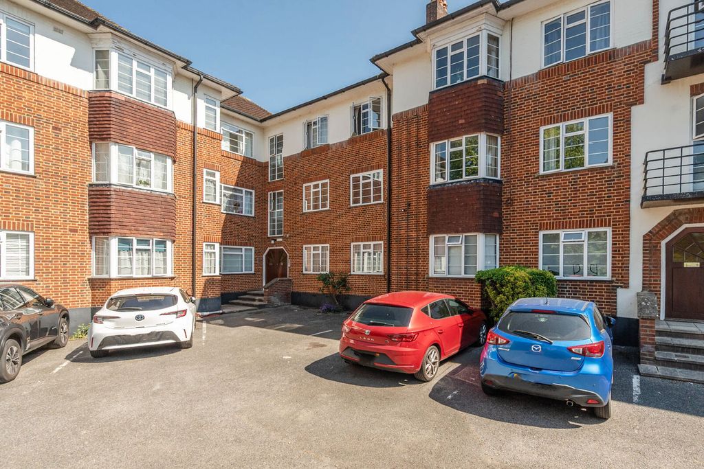 Property photo 1 of 7