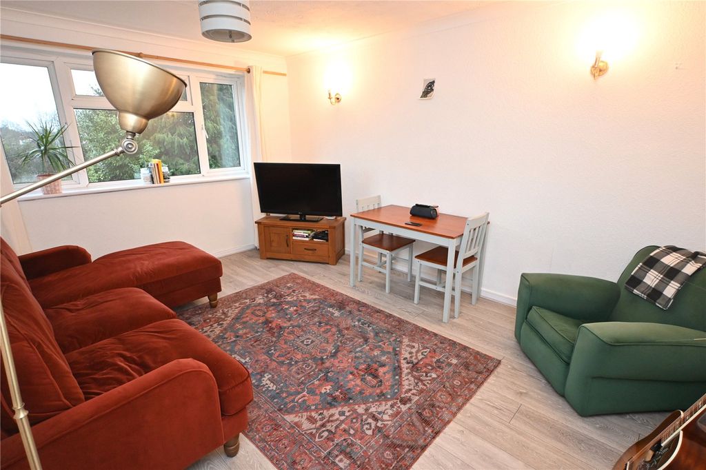 Property photo 2 of 10 Picture No. 08