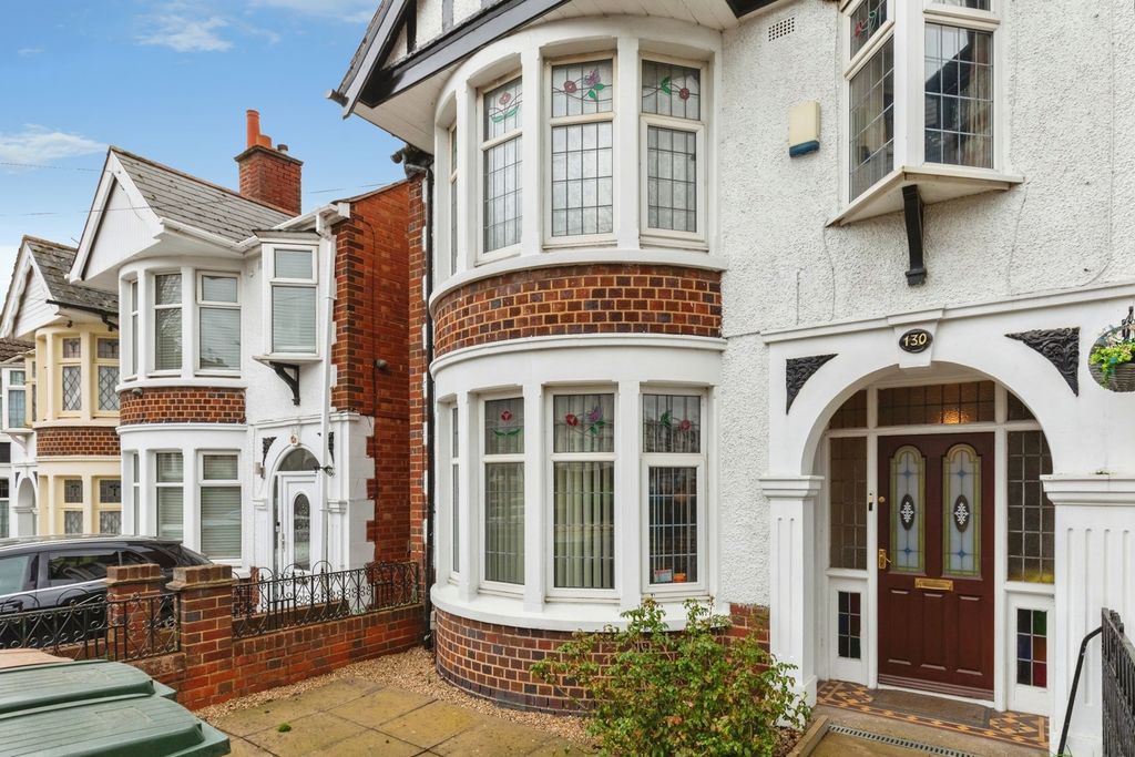 Property photo 1 of 18 Pbox-Img.Jpg