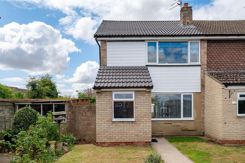 Property photo 1 of 18 60 Beech Avenue-2.Jpg