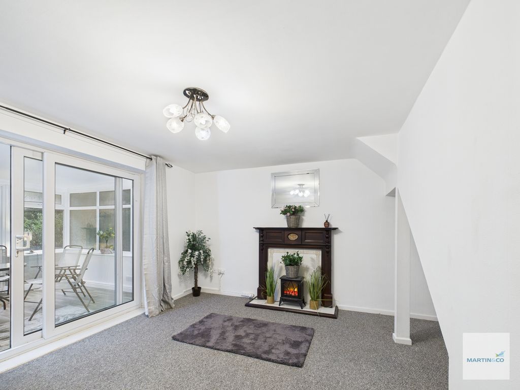 Property photo 2 of 14 Cam03394G0-Pr0418-Still001