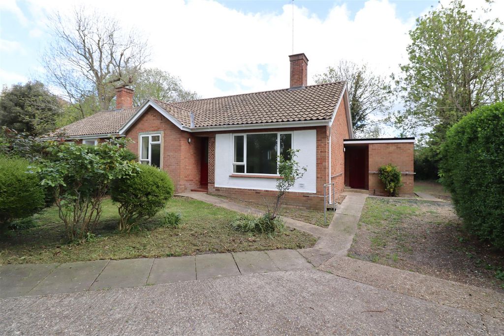 Property photo 1 of 14 Front.Jpg