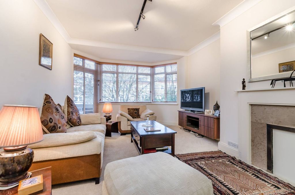 Property photo 2 of 7