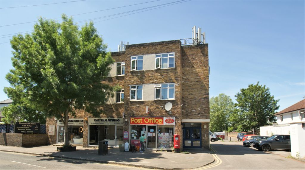 Property photo 1 of 6