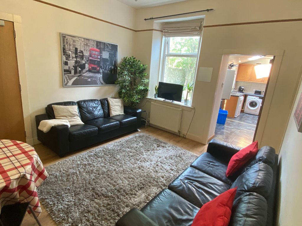 Property photo 1 of 12 Photo 1