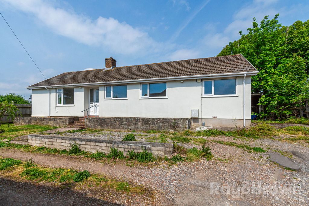Property photo 1 of 44
