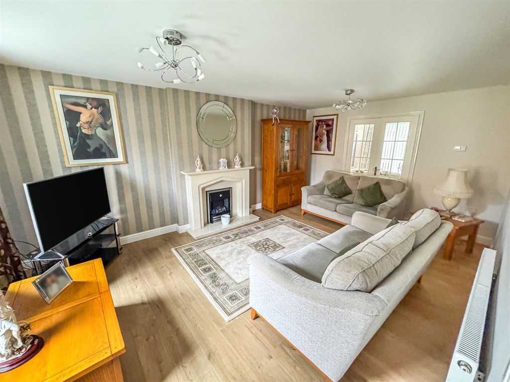 Property photo 2 of 37 Img_1011.Jpg