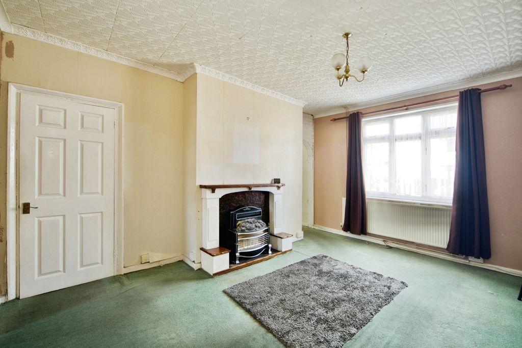 Property photo 2 of 14 Pbox-Img.Jpg