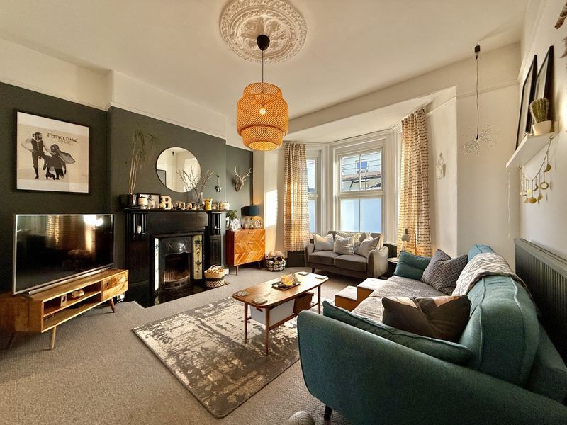 Property photo 3 of 32 Photo 3