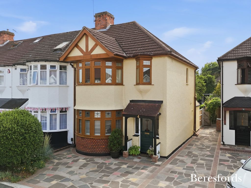 Property photo 1 of 25 Picture No. 03