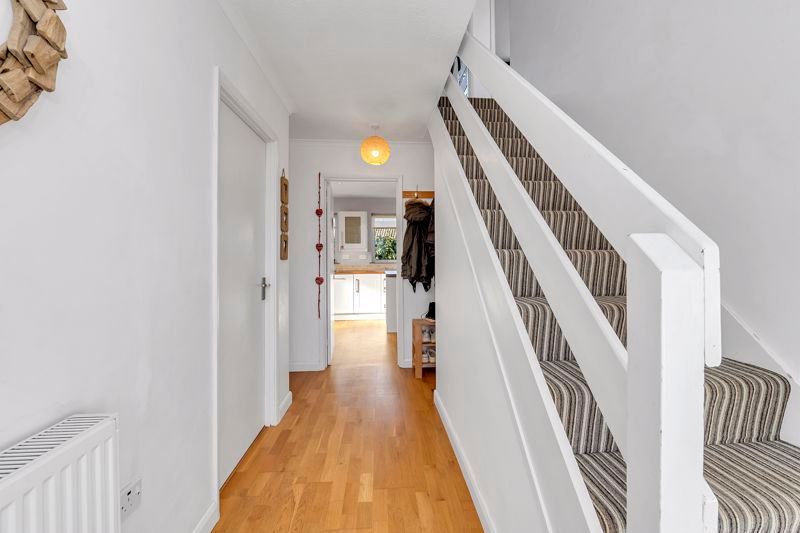 Property photo 2 of 14 Entrance