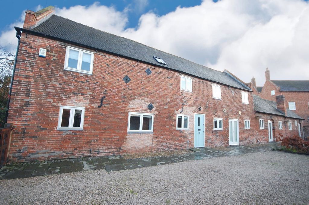 Property photo 3 of 19 Photograph