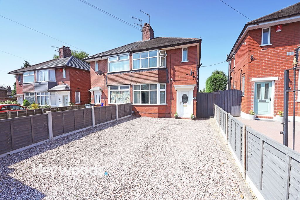 Property photo 1 of 26