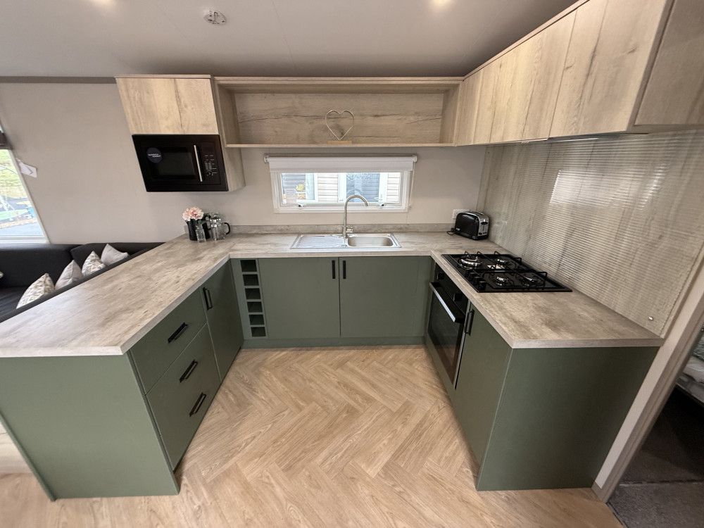 Property photo 2 of 9 Eoxkr680F6B35E36d5.Jpg