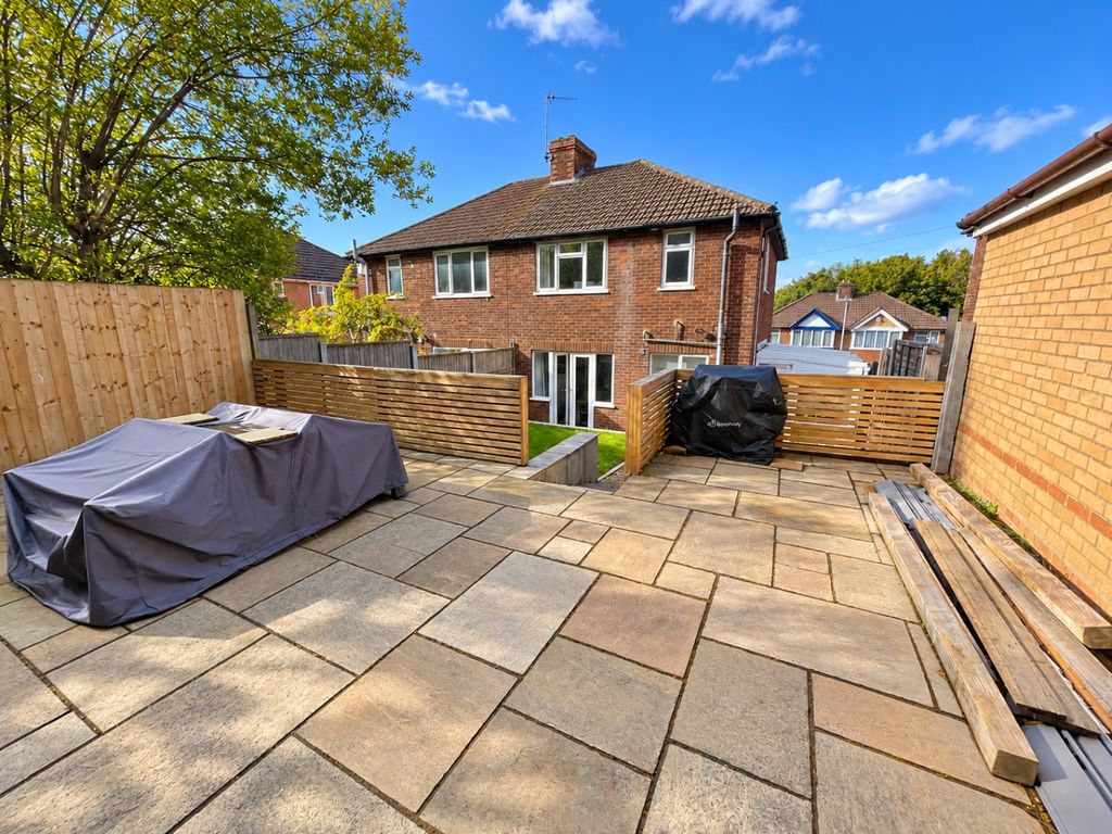 Property photo 2 of 10 5519422