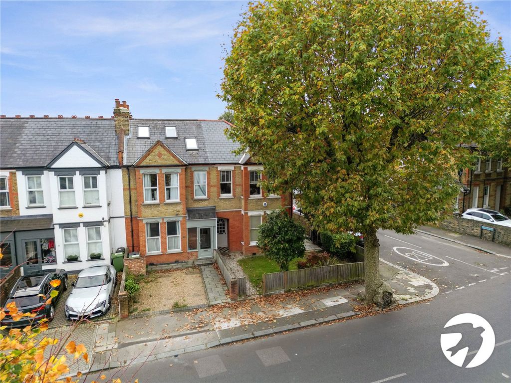 Property photo 1 of 8 Picture No. 08