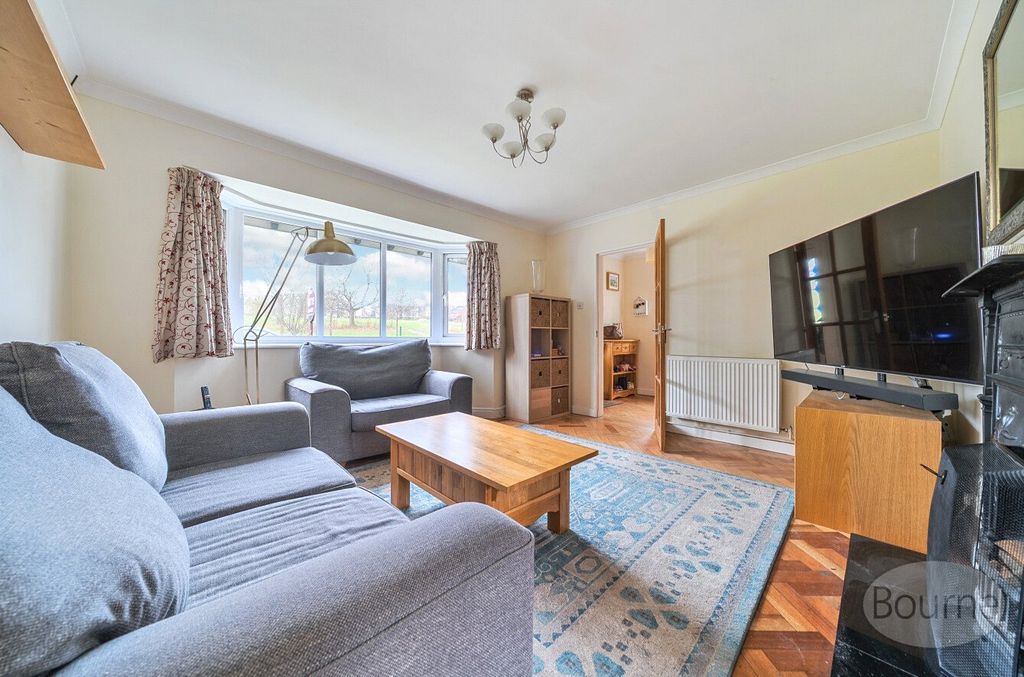 Property photo 2 of 20 Picture No. 15