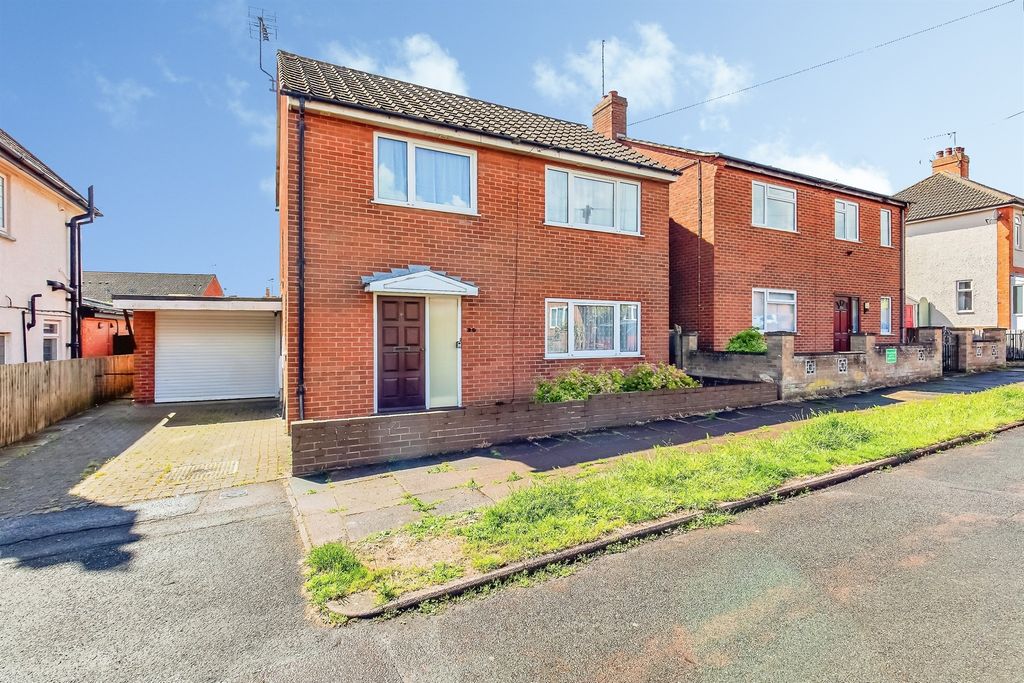Property photo 1 of 15