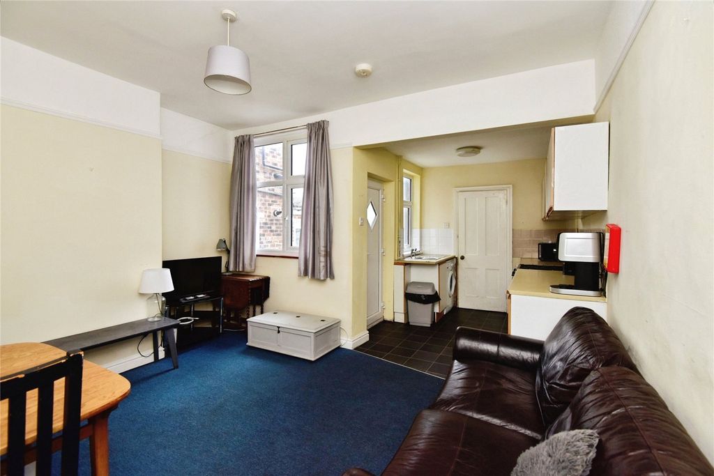 Property photo 2 of 15 Picture No. 53