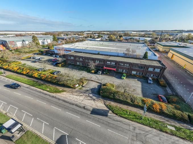 Property photo 1 of 9 Photo 14