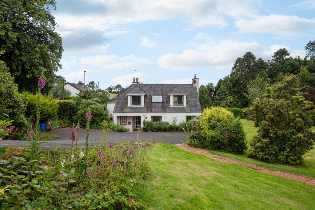 Property photo 3 of 62