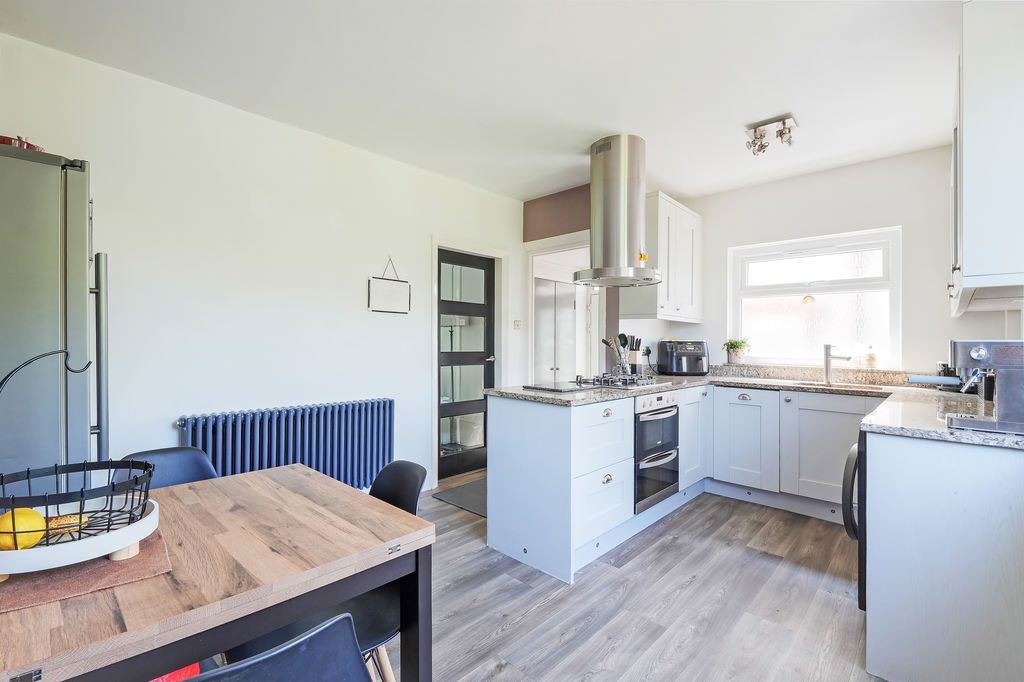 Property photo 2 of 27 Dining Kitchen