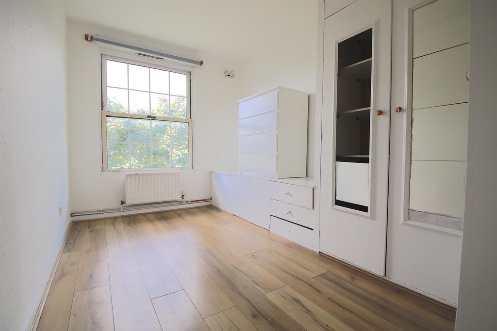 Property photo 3 of 6 Img_8371.Jpg