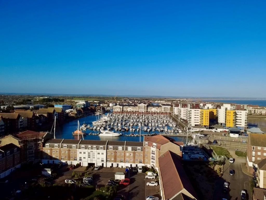 Property photo 3 of 20